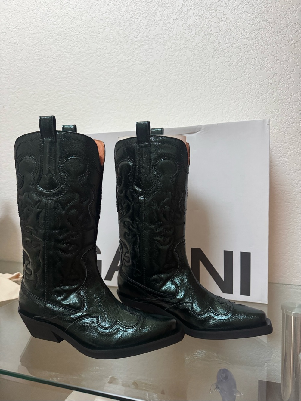NEW GANNI Topstitch Detail Mid Shaft Embroidered Western Boot Climbing Ivy 37 EU